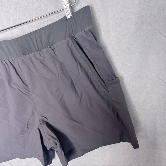 Columbia Women’s Grey Outdoor Shorts Cargo Size Xxl Nylon - Picture 4 of 8